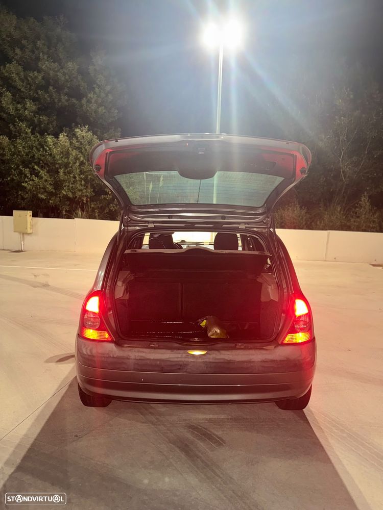 Renault Clio 1.5 dCi Privilège - 3