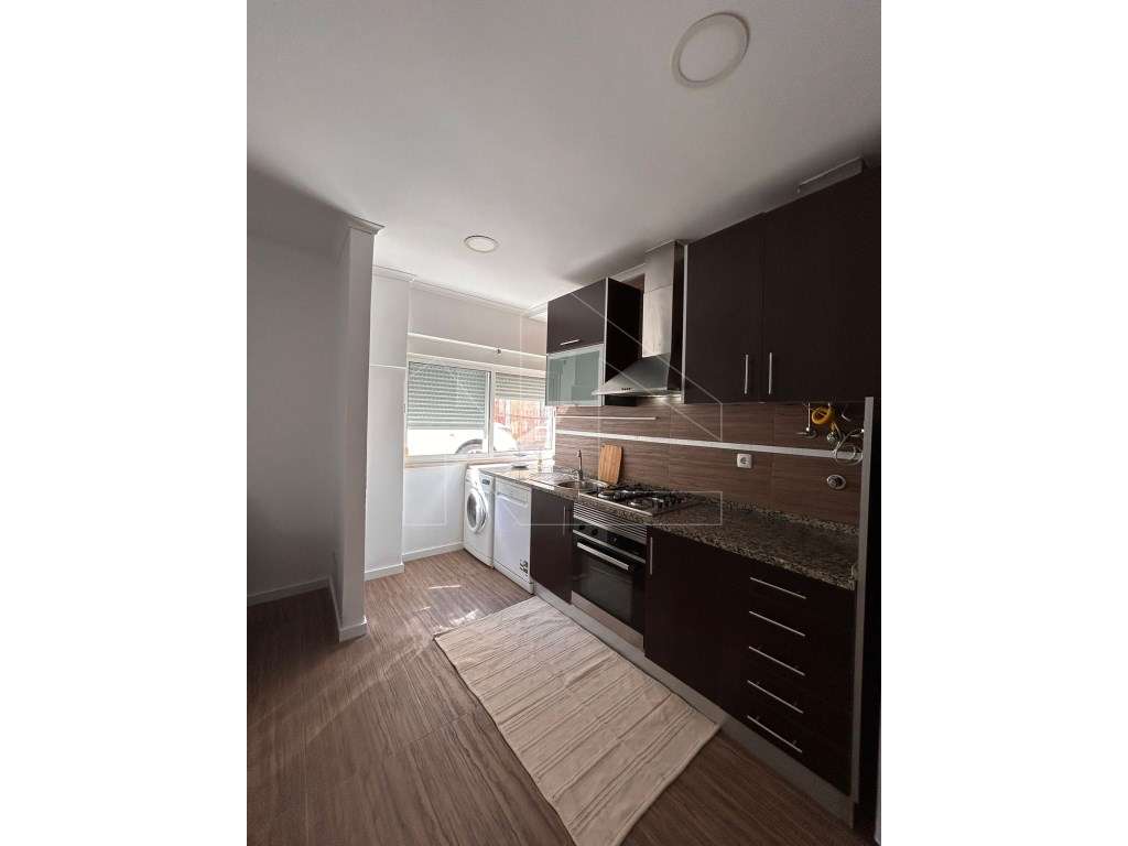 Apartamento T2 - Lisboa - Grande imagem: 2/11