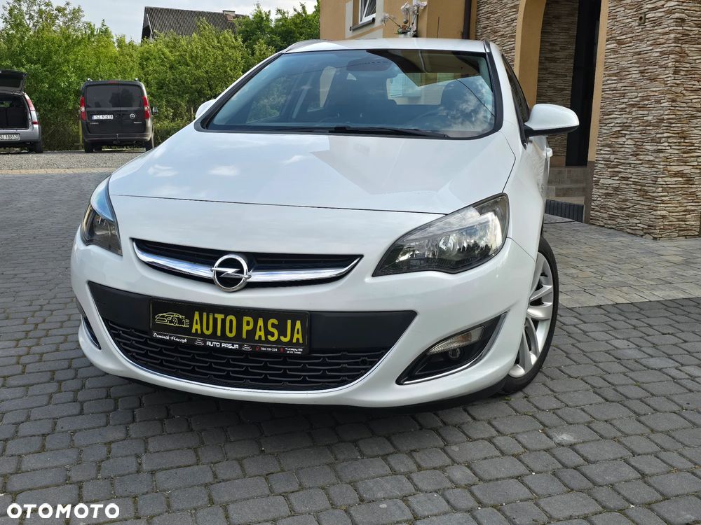 Opel Astra 1.4 Turbo - 4