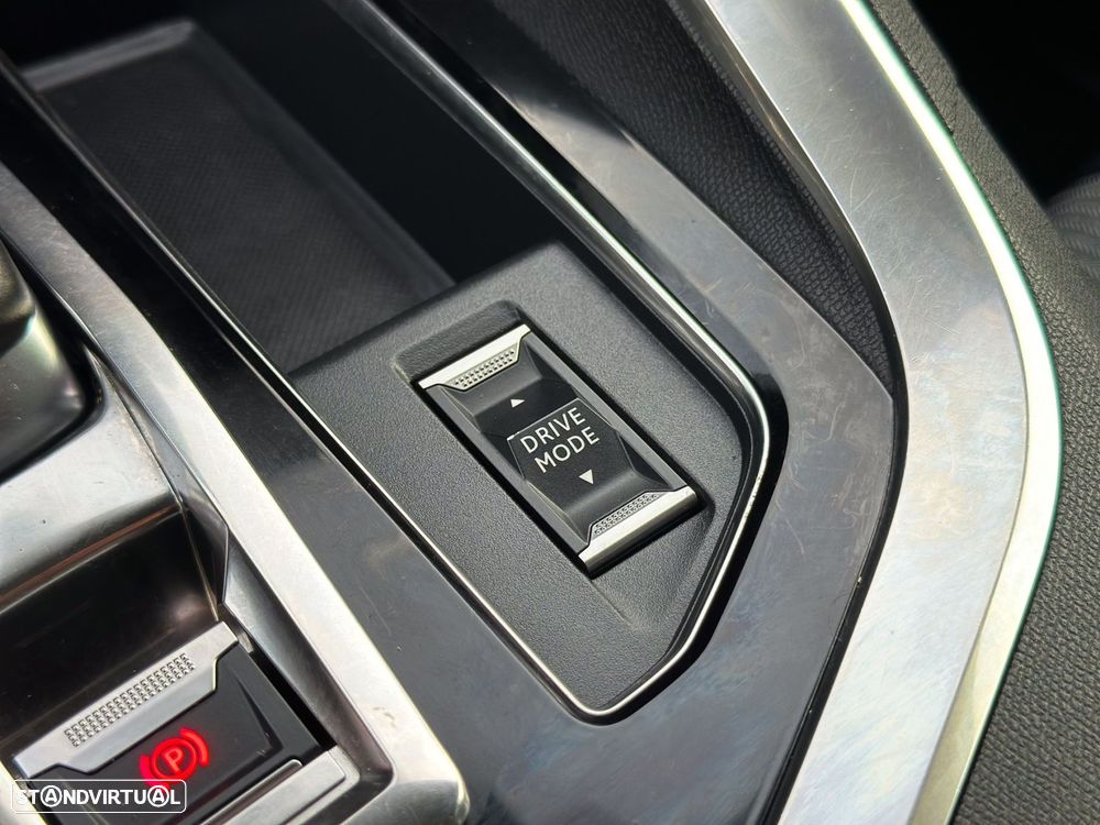 Peugeot 5008 1.5 BlueHDi Active Pack EAT8 - 17