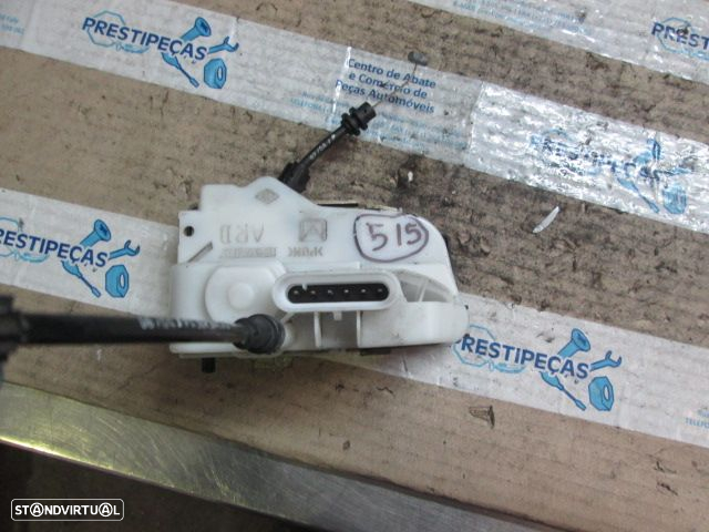 Fecho 46977380 CITROEN C3 2004 TD 6 PINOS - 3