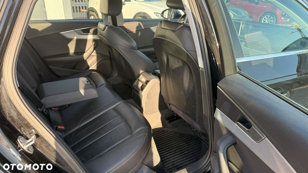 Audi A4 Limousine - 19
