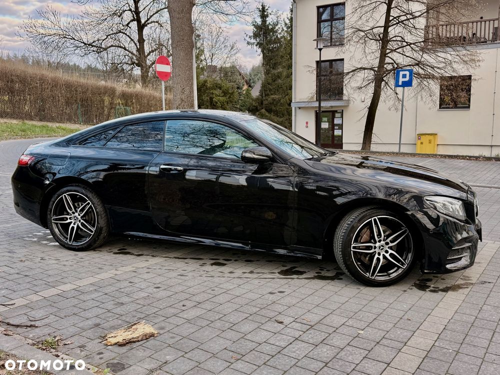 Mercedes-Benz Klasa E 200 9G-TRONIC - 9