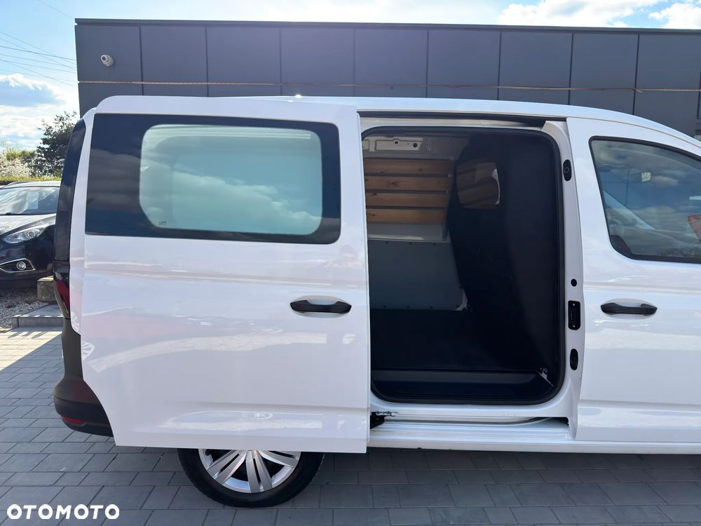 Volkswagen Caddy MAXI 2.0 TDI LONG Nawigacja Czujniki Parkowania Aktywny Tempomat Faktura VAT 23% - 21