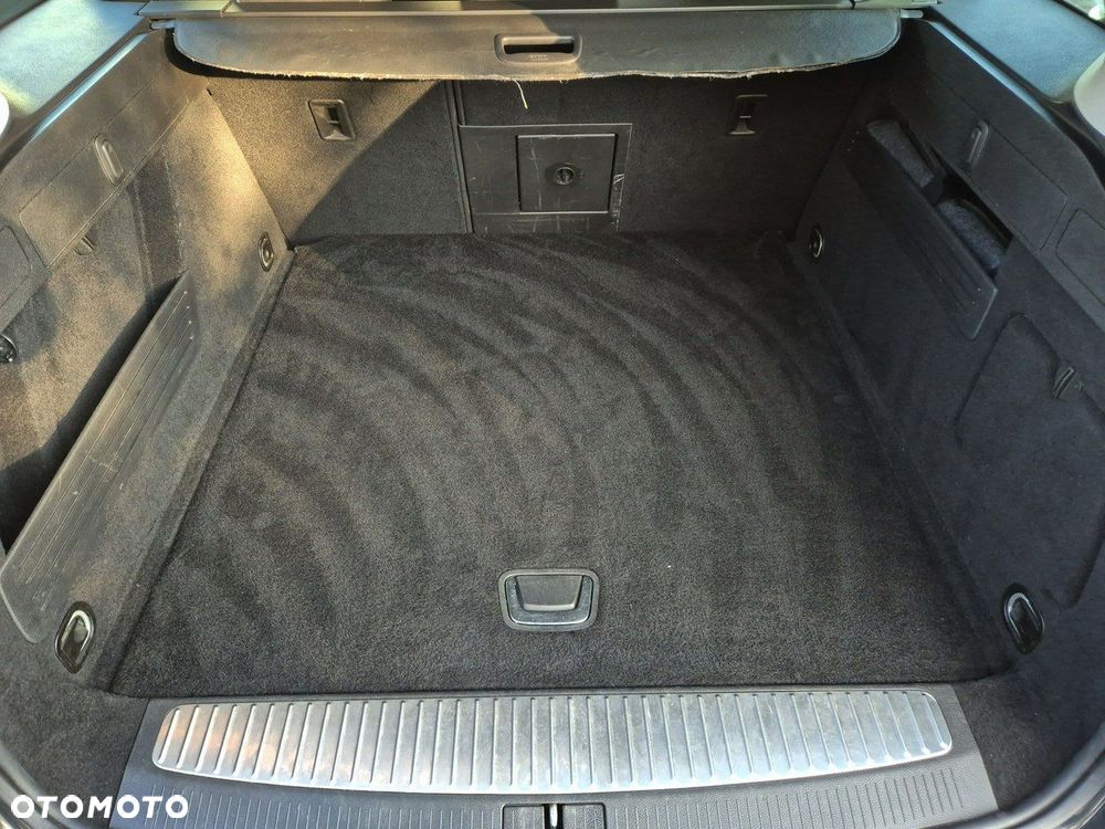 Opel Astra 2.0 CDTI DPF SportsTourer Exklusiv - 5