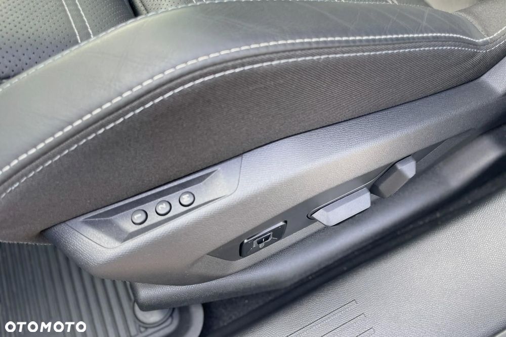 Opel Grandland - 10