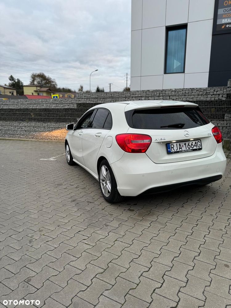 Mercedes-Benz Klasa A 180 d 7G-DCT - 15