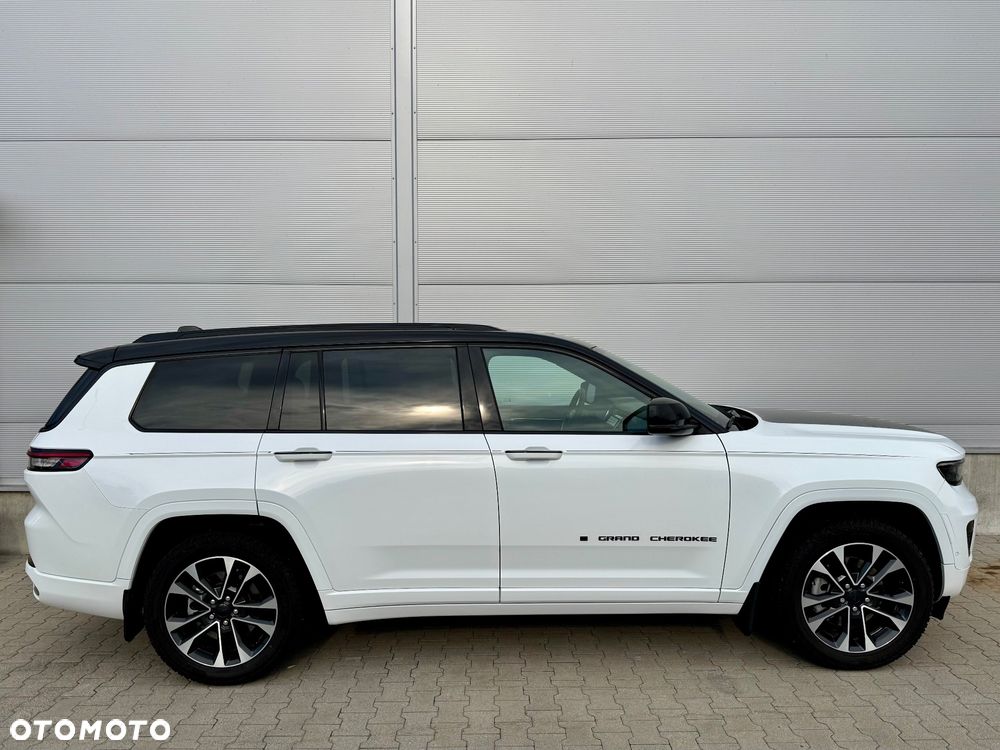 Jeep Grand Cherokee - 4