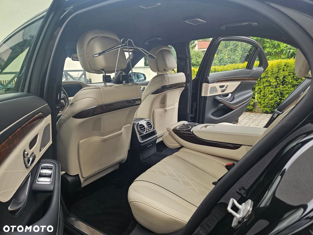 Mercedes-Benz Klasa S 500 4-Matic L 7G-TRONIC - 38