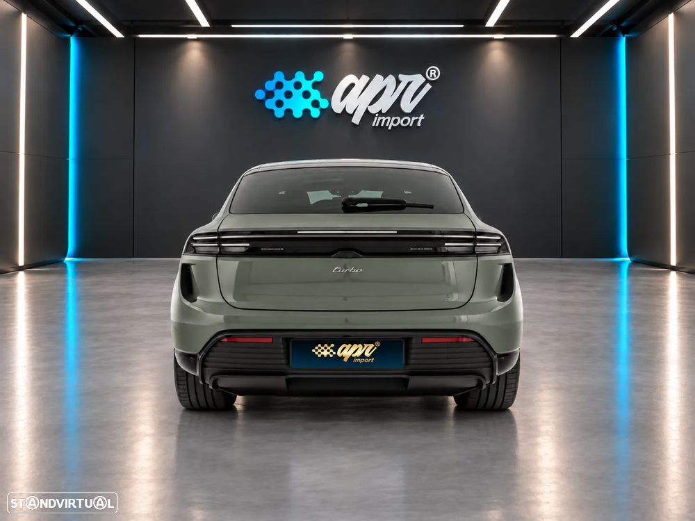 Porsche Macan Electric Turbo - 7