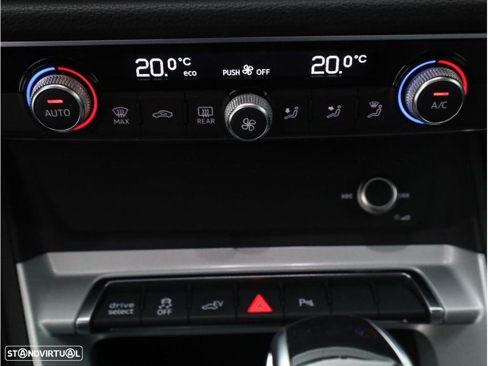 Audi Q3 45 TFSIe S tronic - 19