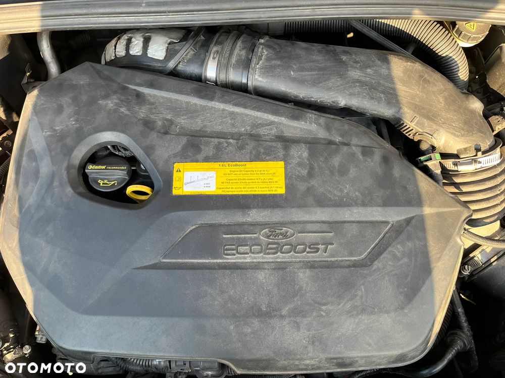 Ford Focus 1.6 EcoBoost Titanium - 19