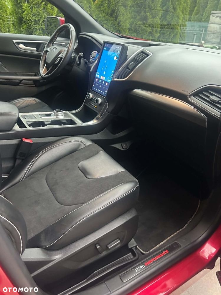 Ford Edge - 13