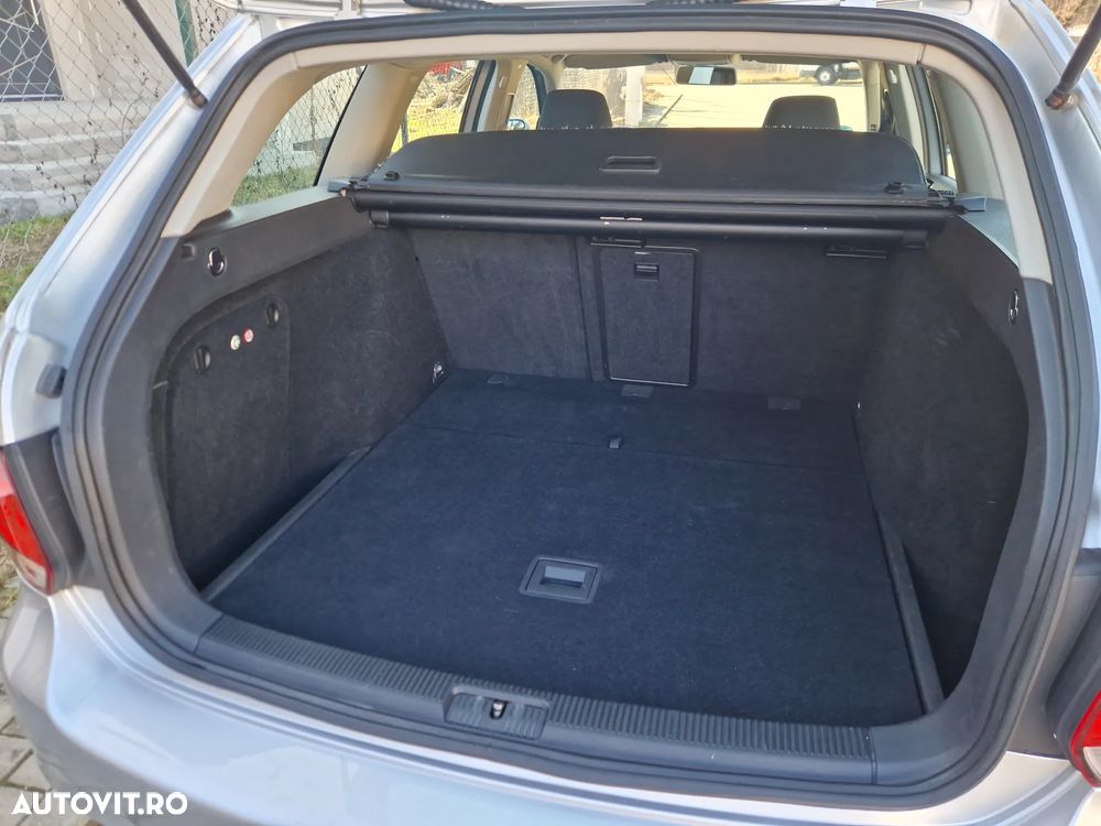 Volkswagen Golf 1.4 TSI Comfortline - 12