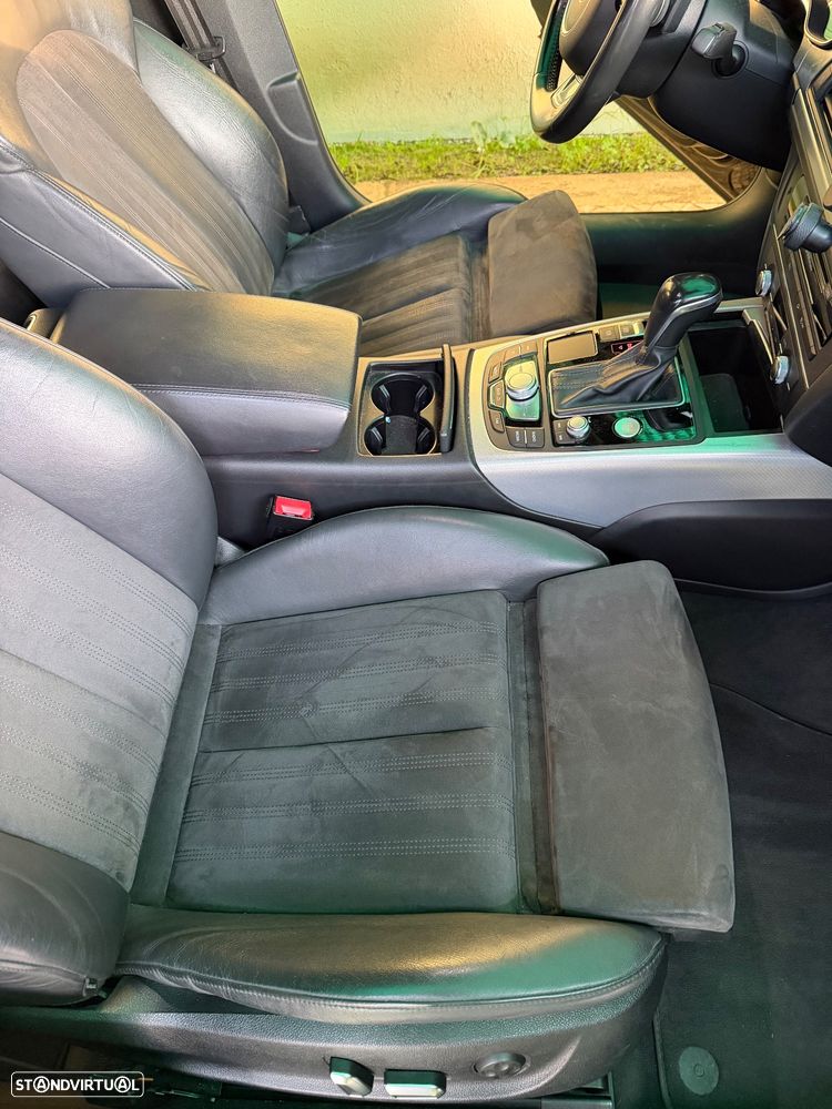 Audi A6 Allroad 3.0 TDi quattro S tronic - 11