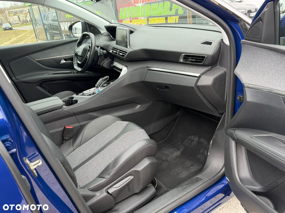 Peugeot 3008 1.6 PureTech GPF Active S&S EAT8 - 14