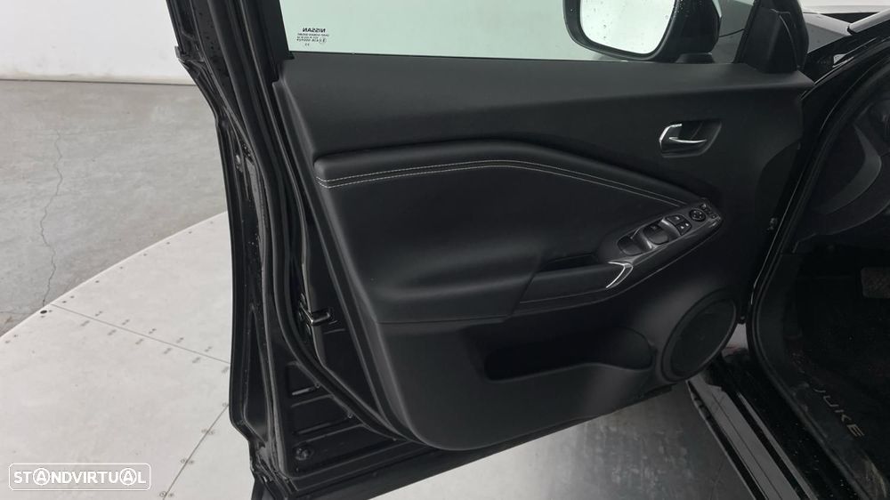 Nissan Juke 1.0 DIG-T N-Connecta DCT - 17