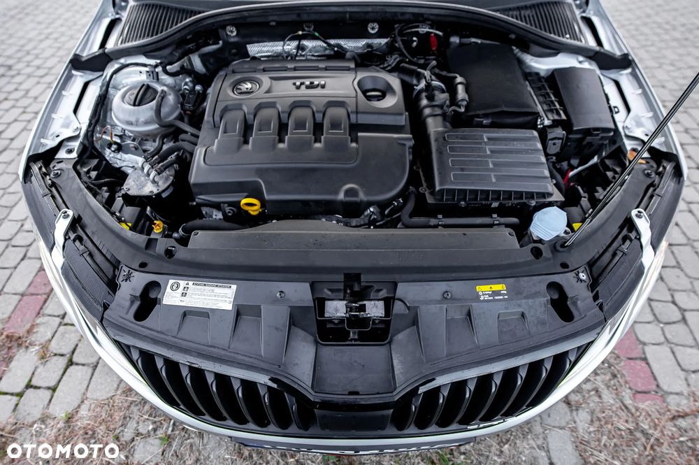 Skoda Octavia 2.0 TDI RS DSG EU6 - 19