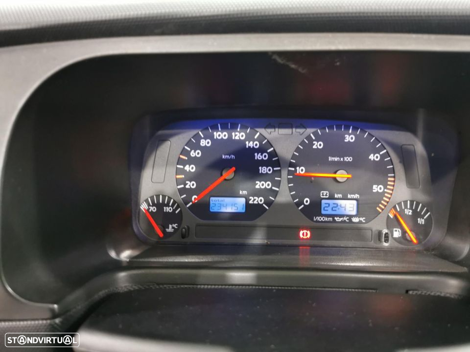 VW Golf Cabriolet 1.9 TDI Trendl. - 17