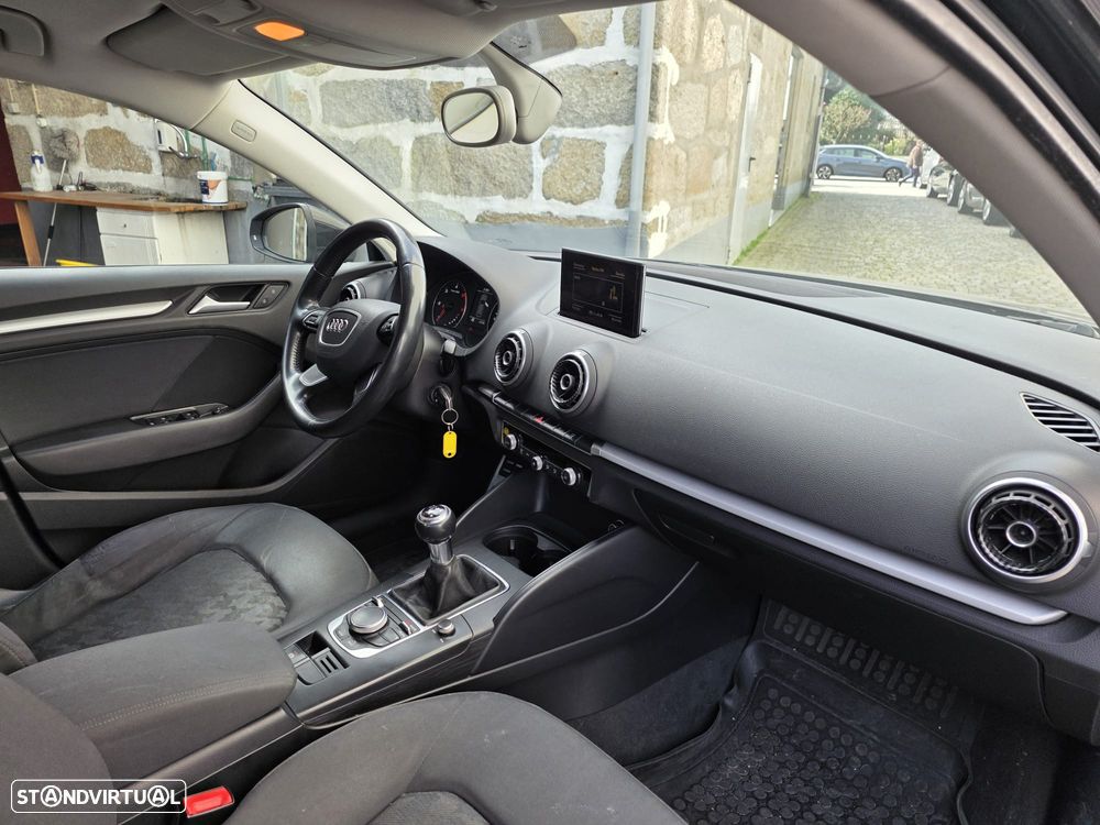 Audi A3 Sportback 1.6 TDI (clean diesel) S line Sport Pack - 22