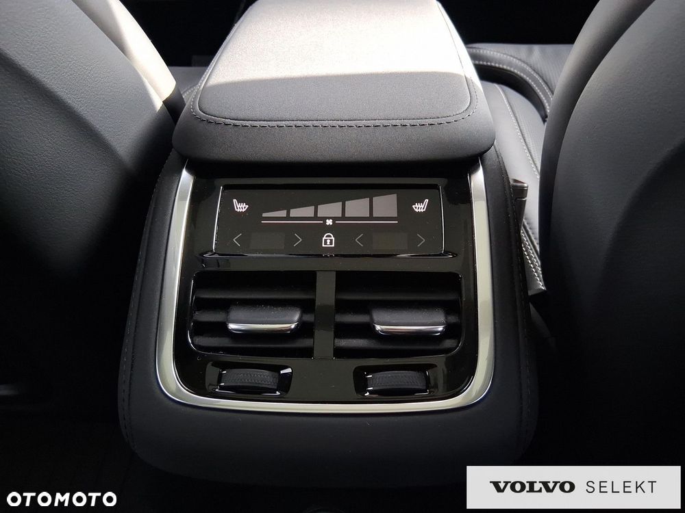 Volvo XC 90 - 17