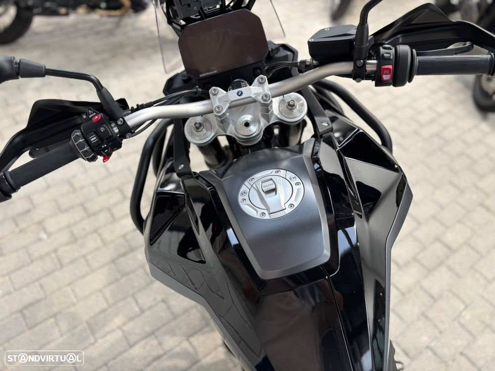 BMW F 900 GS C/ Top Case e CrashBars - 5
