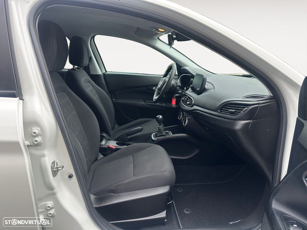 Fiat Tipo 1.6 MultiJet - 16