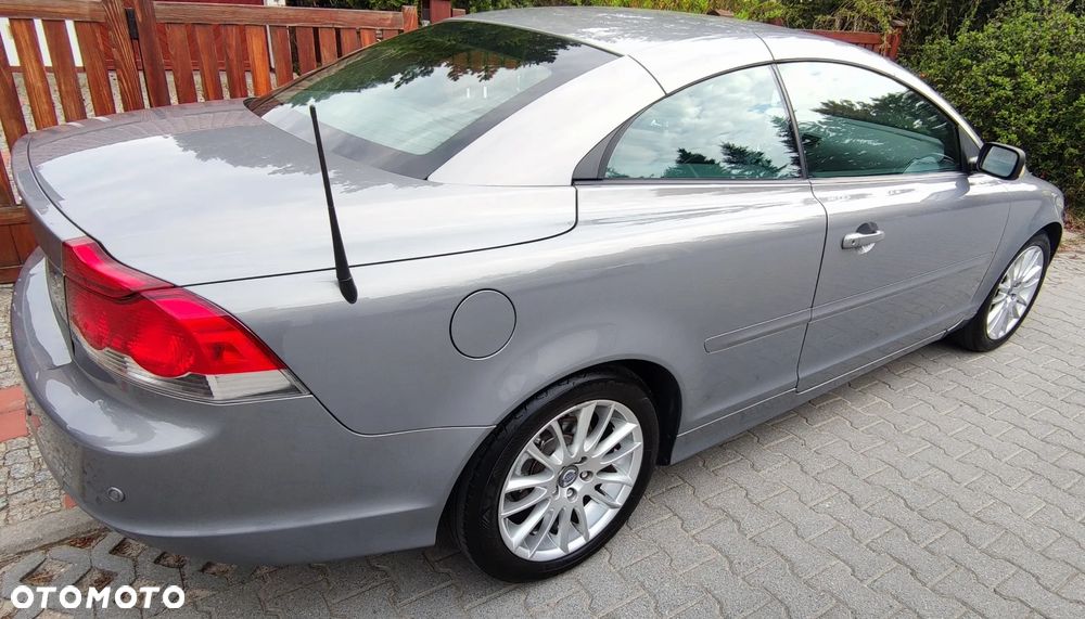Volvo C70 2.4 - 11