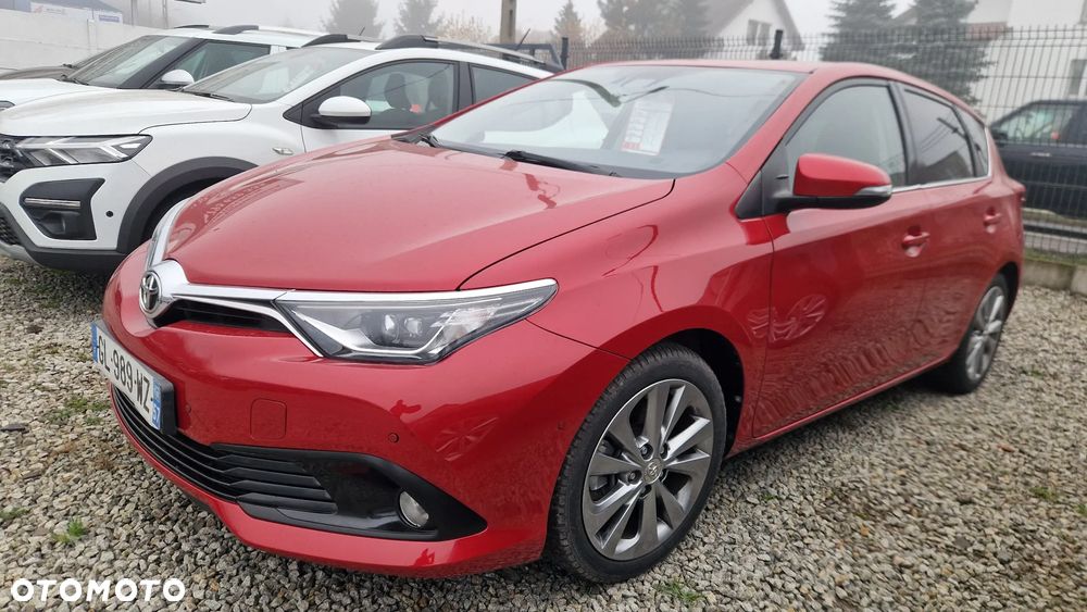 Toyota Auris Hybrid 135 Prestige - 23