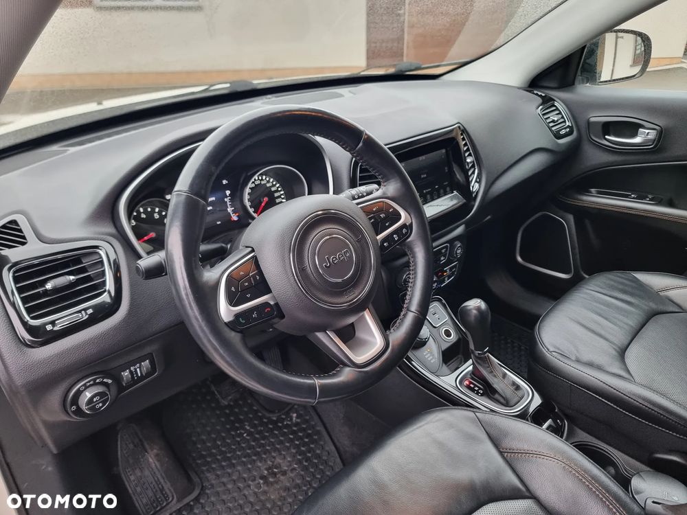 Jeep Compass 1.4 TMair Limited 4WD S&S - 16