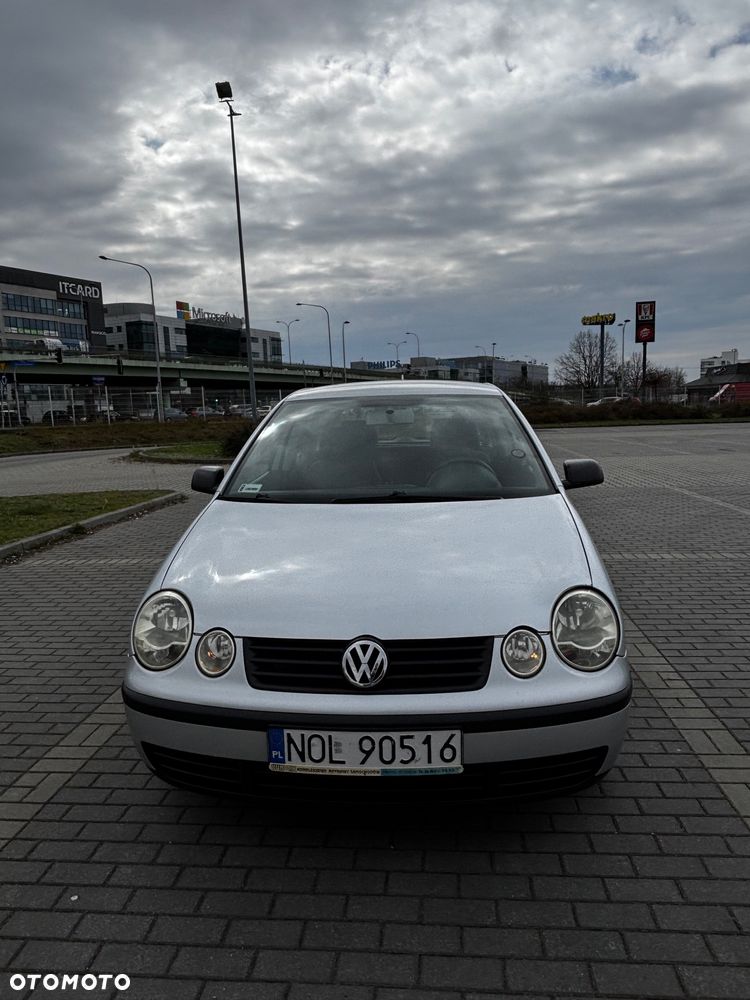 Volkswagen Polo 1.2 12V Basis - 2