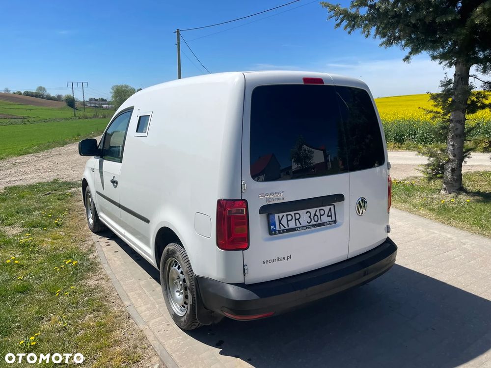 Volkswagen Caddy - 4