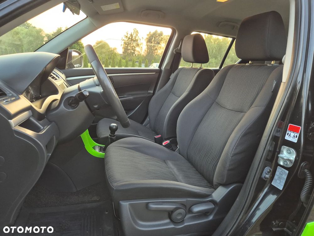 Suzuki Swift - 17