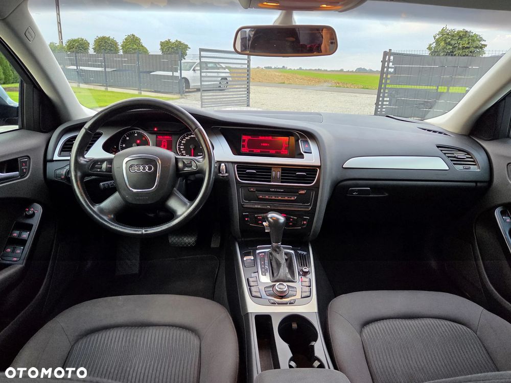 Audi A4 - 8