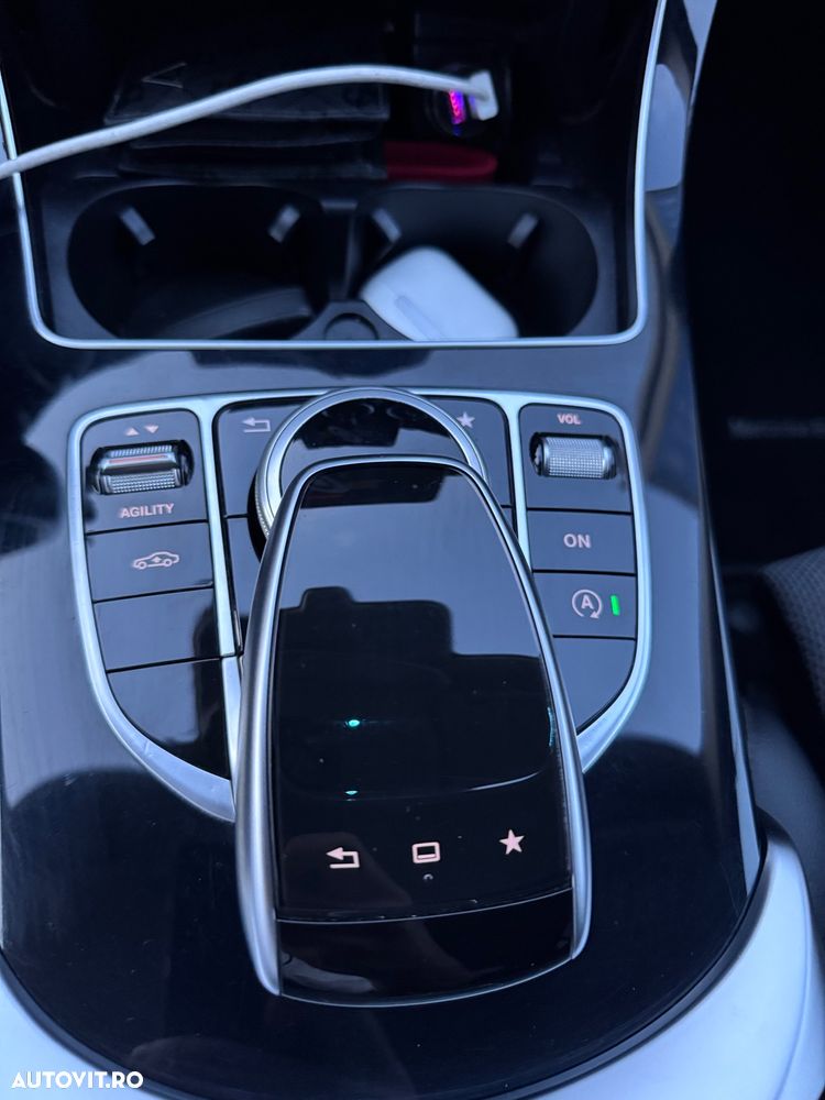 Mercedes-Benz C - 14