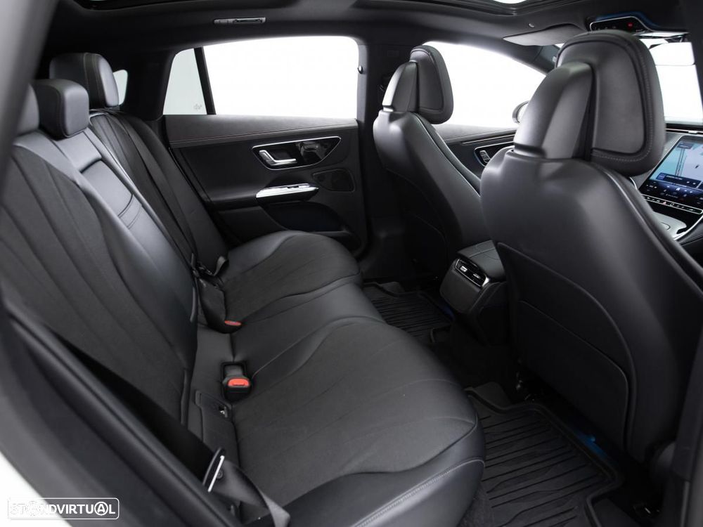 Mercedes-Benz EQE 300 Edition 1 - 12