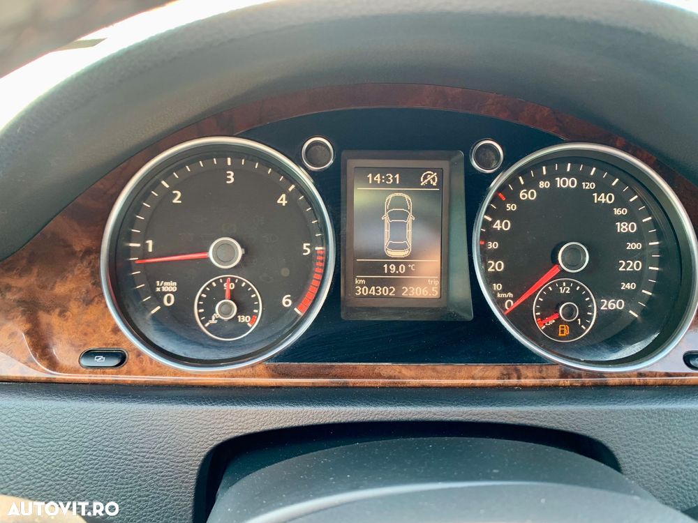 Volkswagen Passat 2.0 Blue TDI DPF Highline - 13