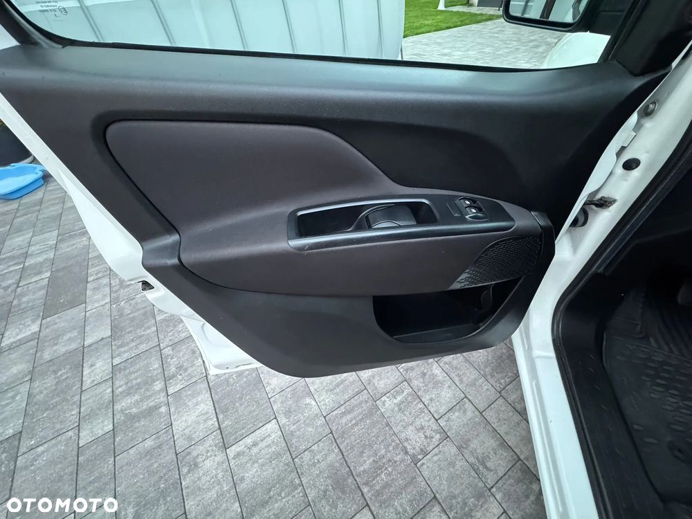 Fiat Doblo 1.3 16V Multijet Dynamic Family - 14