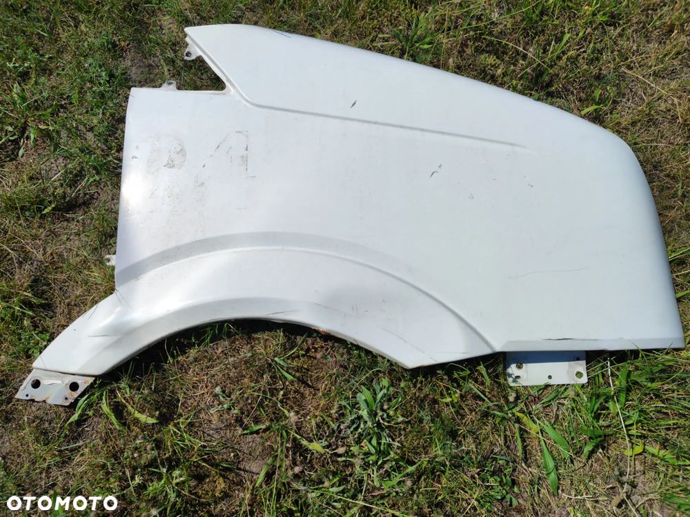 błotnik przód prawy Biały do Vw crafter I 06- volkswagen