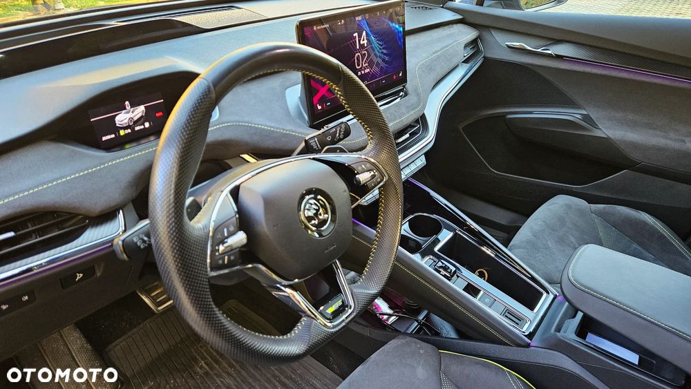 Skoda Enyaq RS 82kWh Advanced - 7
