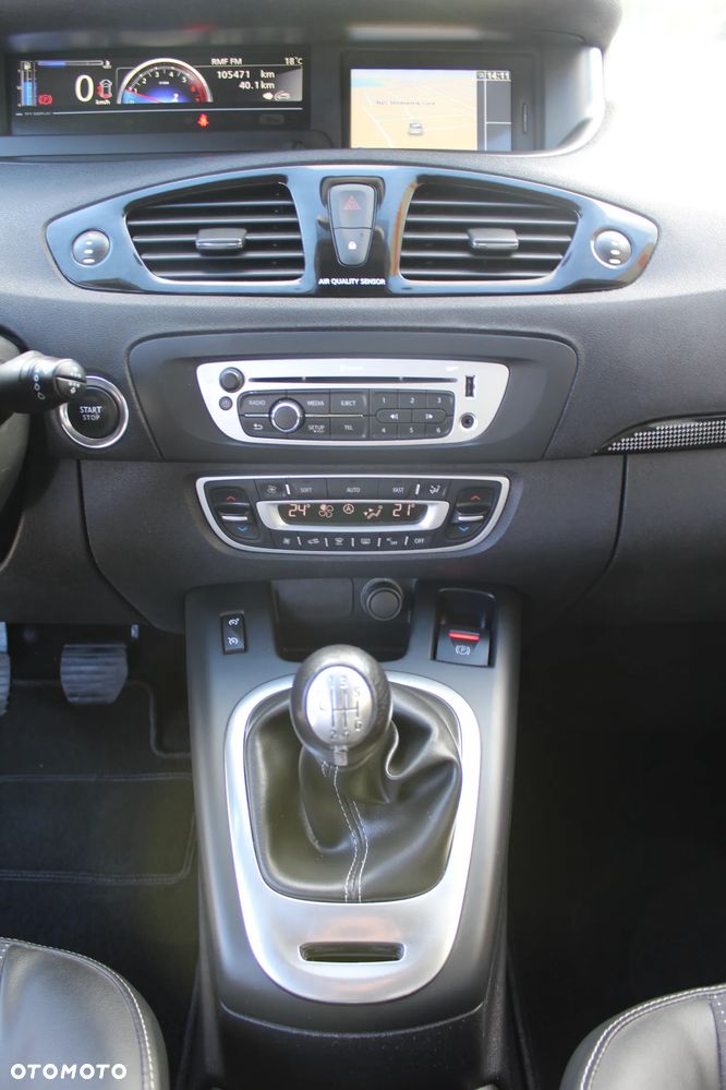 Renault Grand Scenic - 20