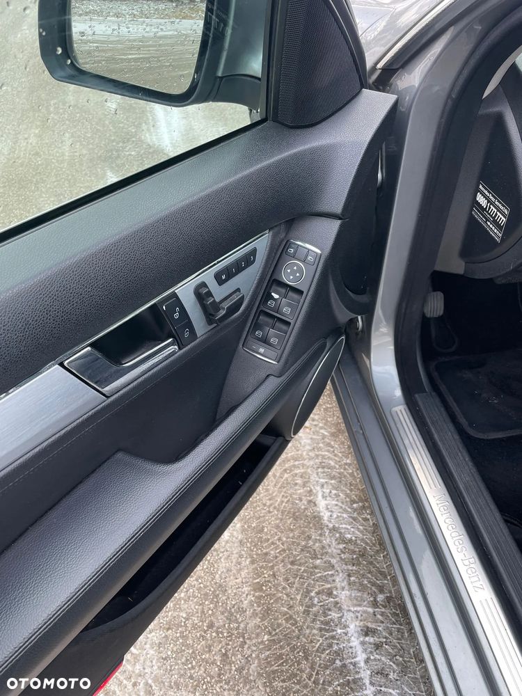 Mercedes-Benz Klasa C - 10