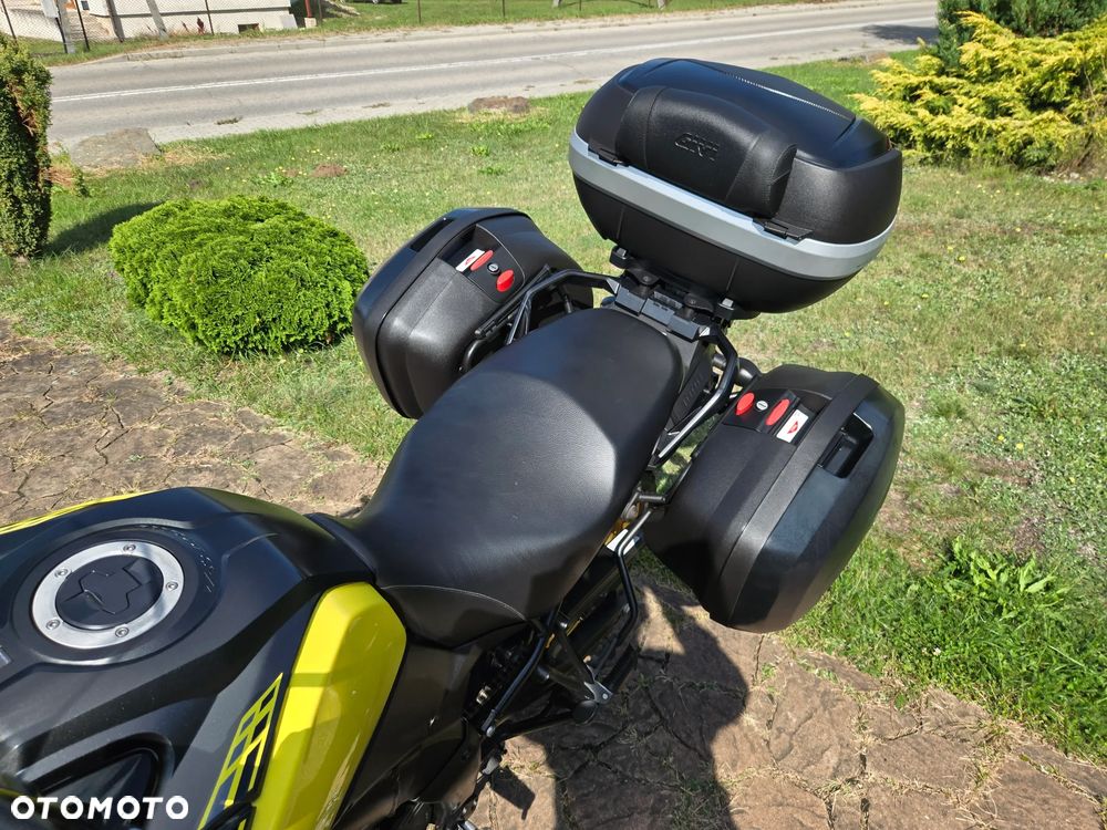 Suzuki V-STROM - 11