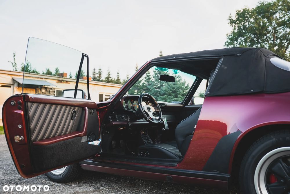 Porsche 911 - 13
