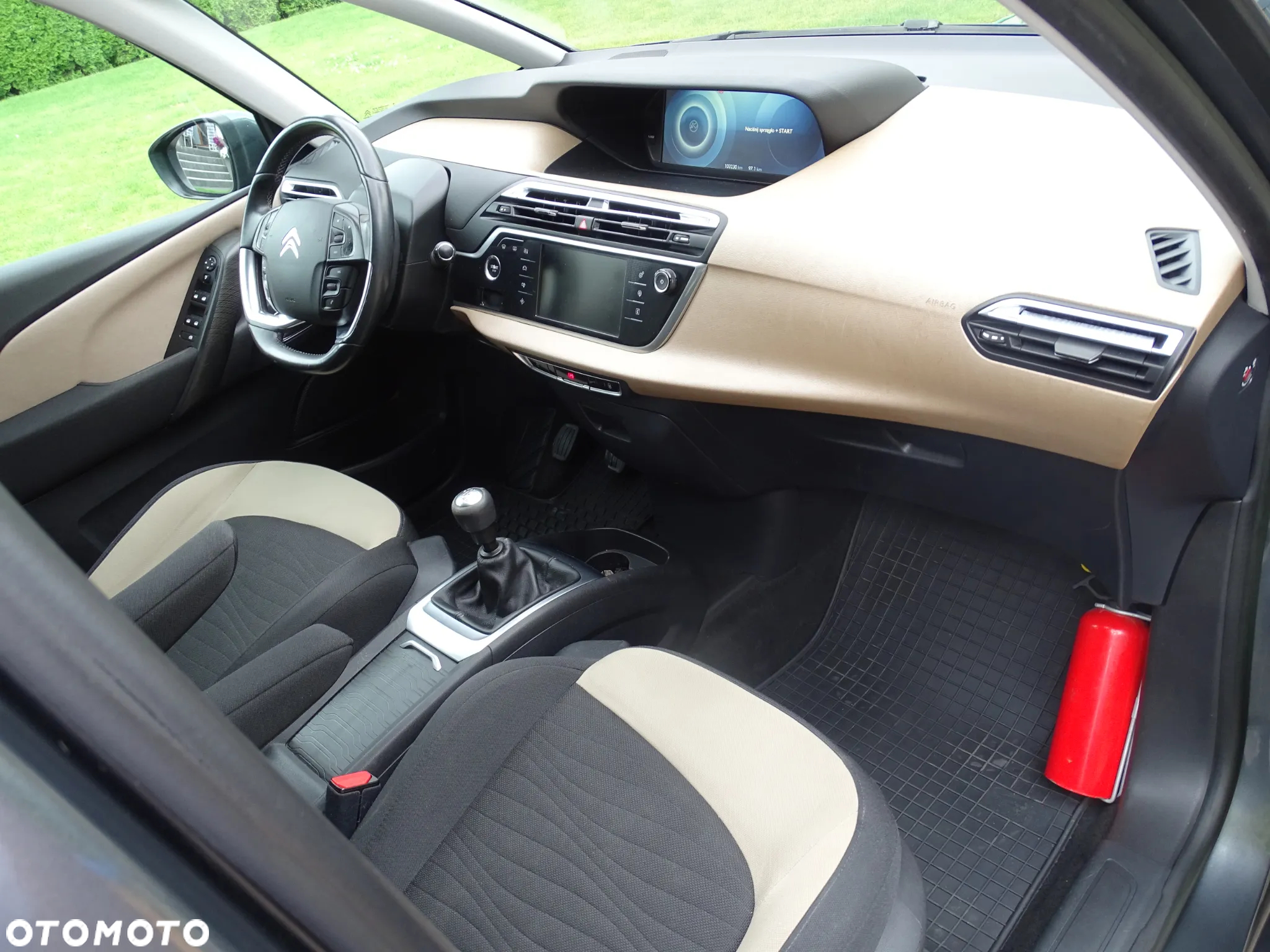 Citroën C4 Picasso - 19