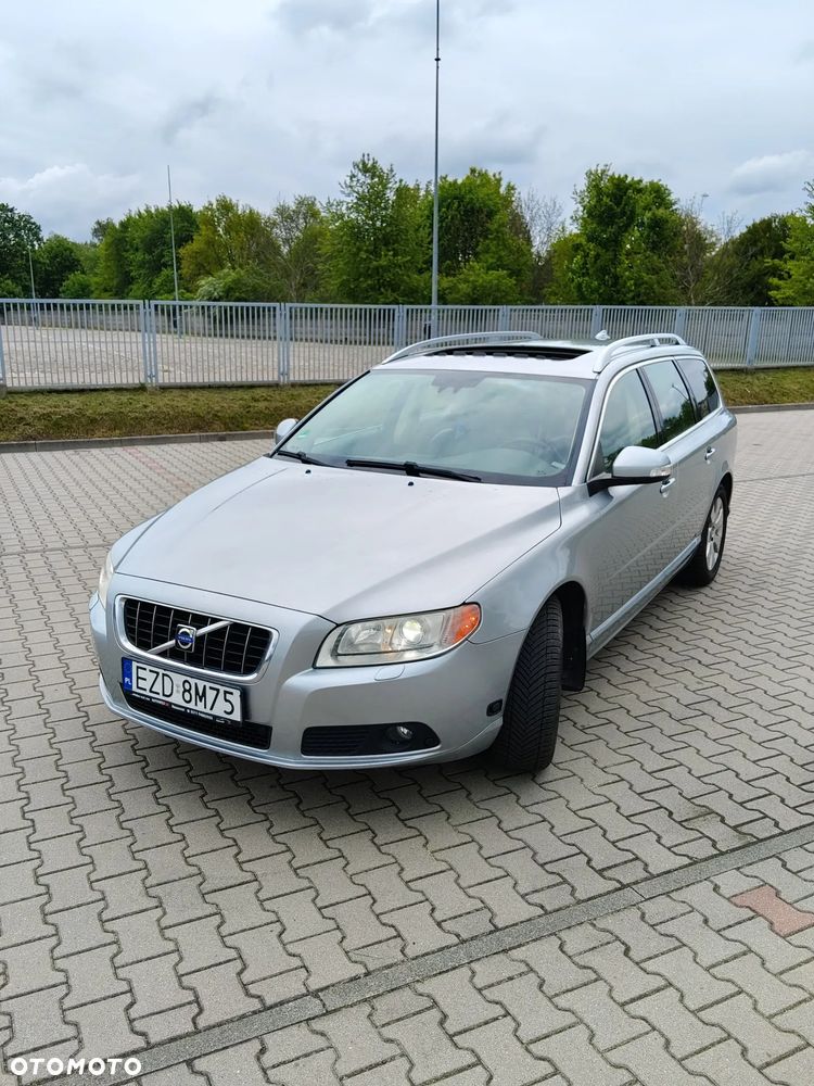 Volvo V70 - 3