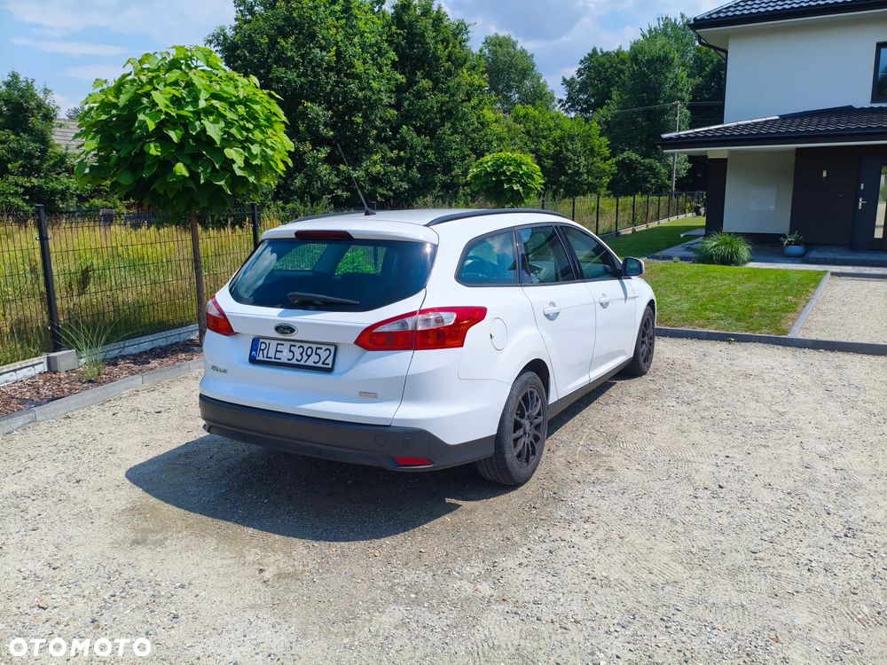 Ford Focus 1.0 EcoBoost Start-Stopp-System TREND - 4