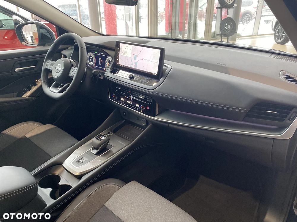Nissan Qashqai 1.3 DIG-T MHEV N-Connecta Xtronic - 19