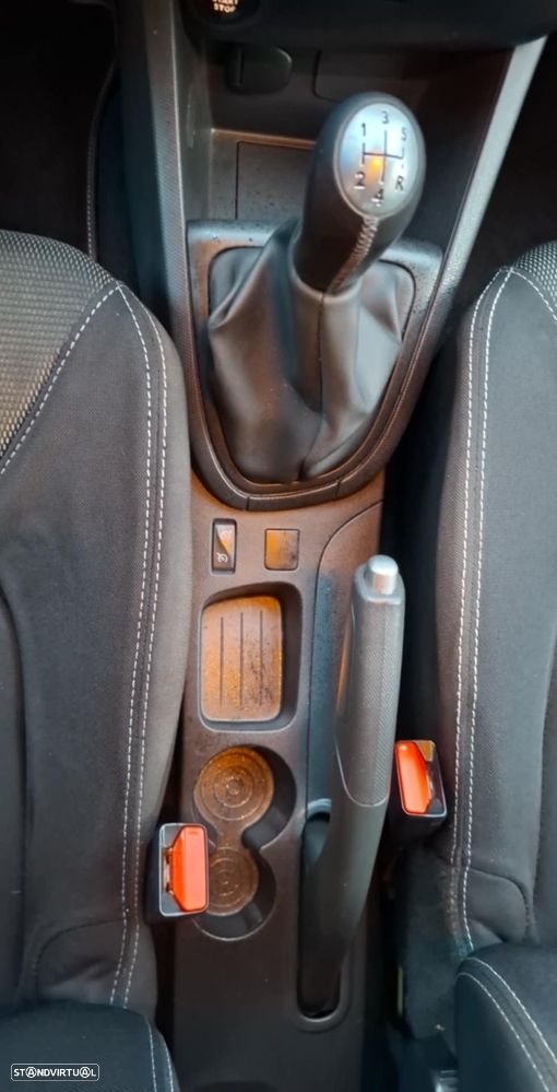 Renault Clio Sport Tourer 1.5 dCi - 16