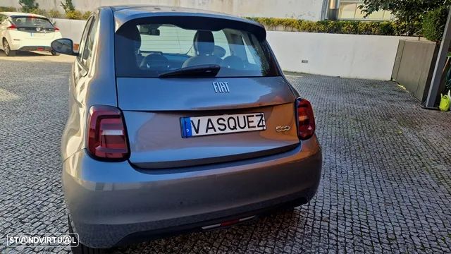 Fiat 500e 42 kWh Icon - 4